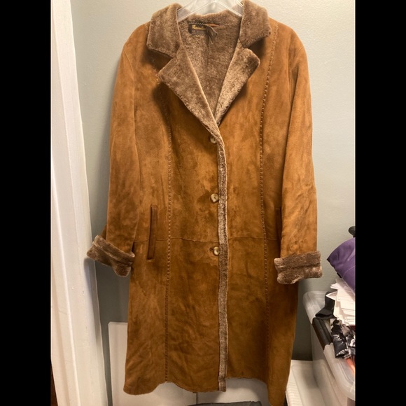 Bloomingdales Shearling Coat Size 14/16 FINAL DROP. - Picture 1 of 16
